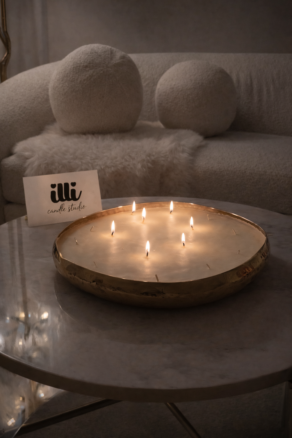 Illi Signature Platter Candle
